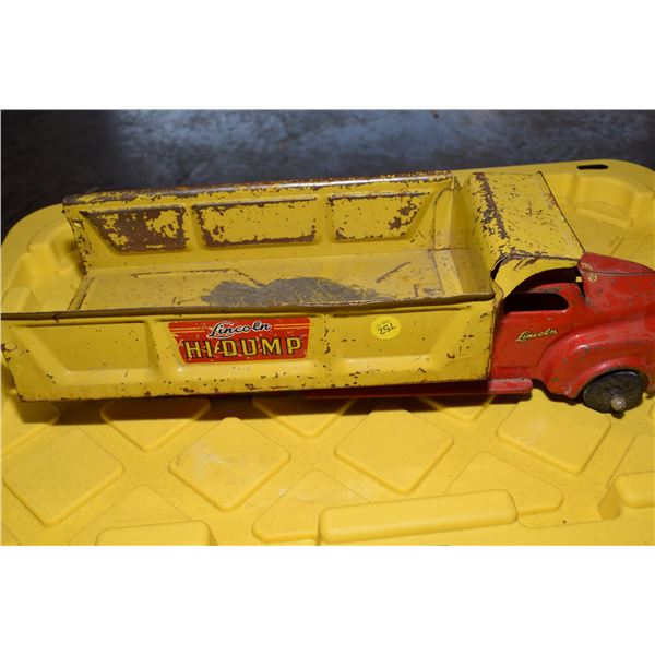 Lincoln Hi-Dump Pressed Steel Toy Truck