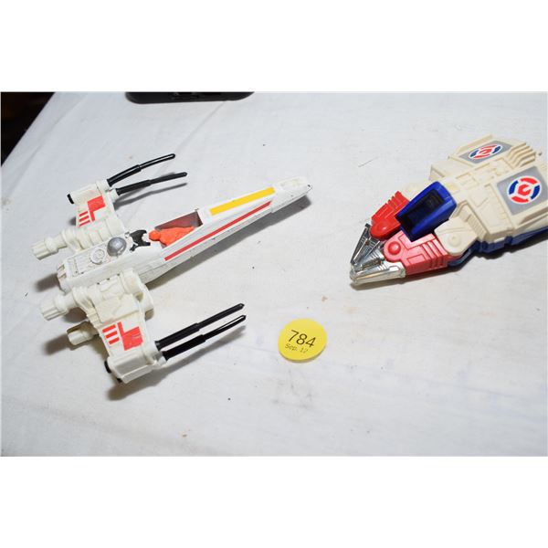 1978 Star Wars Kenner X-wing Fighter Toy & Tommy Commandrons Toy