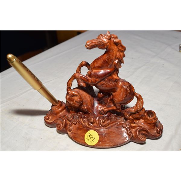 Horse Décor Pen Holder