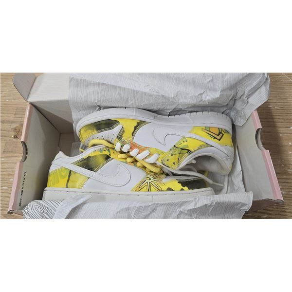 Nike Dunk Low De La Soul Size 7.5 Ladies – Bought at Footlocker, not a knock-off!