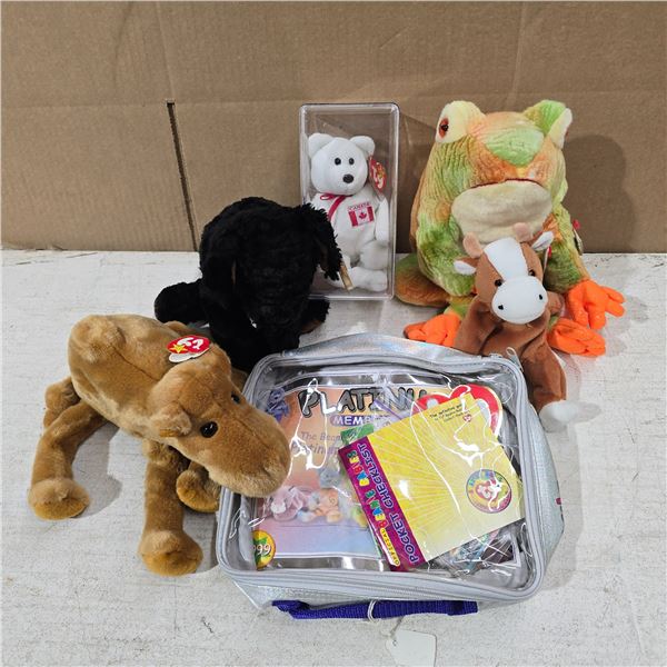 Beanie Babie Lot inc. (5) Plush Toys & Official Club Kit
