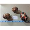Image 4 : Nesting doll, painted eggs
