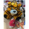 Image 6 : Assorted Plush/Stuffie Toy Lot