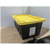 Image 1 : 64L Stacking Tough Tote