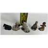 Image 4 : (5) Vintage Wade Whimsies porcelain miniature figurines.