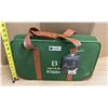 Image 1 : Tenalach Night & Day Frisjam game set packed in a green canvas carrying case with brown leatherette 