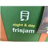 Image 2 : Tenalach Night & Day Frisjam game set packed in a green canvas carrying case with brown leatherette 