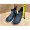 Image 1 : Black Pendleton Chelsea rain boots - Size US 7.