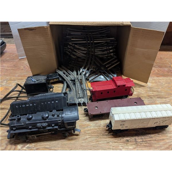 Vintage Lionel Train Set – Complete (Untested)