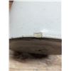 Image 5 : 2-Gal Redwing Crock – no cracks, two minor chips