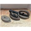 Image 1 : (3) Antique Sad Irons w/ (2) Handles