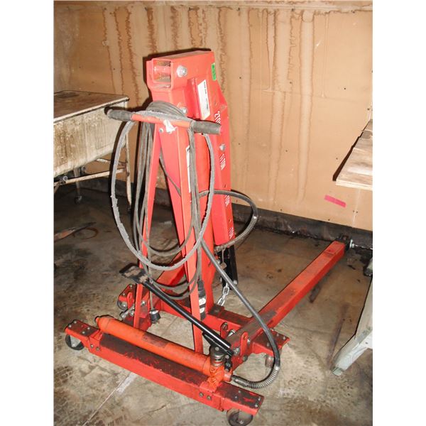 Black Jack 2 ton engine lift/hoist
