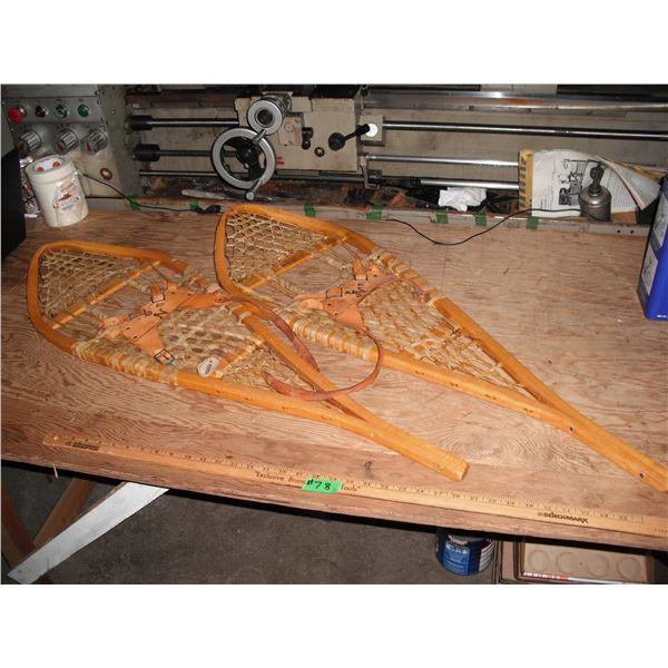 Gros Louis snowshoes - 12"x42"