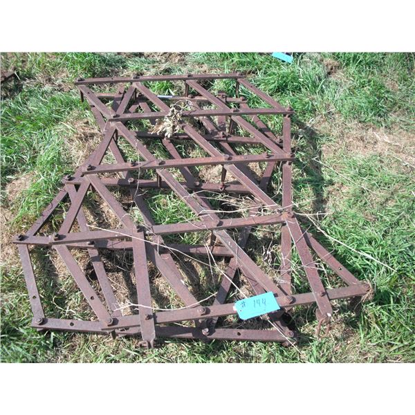 2x 4ft harrows