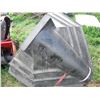 Image 3 : grain hopper