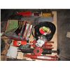 Image 1 : pallet of hydraulic rams, hydraulic hoses, seals, etc.
