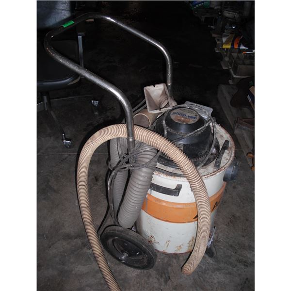 model 462 shop vac on cart