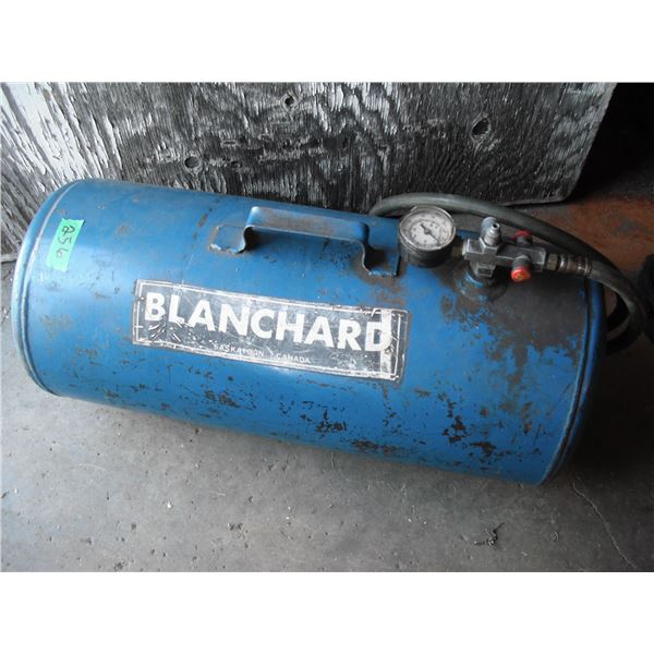 Blanchard portable air tank