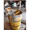 Image 1 : barrel made into workstand with bench vise (Canada) and work light