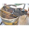 Image 3 : barrel made into workstand with bench vise (Canada) and work light