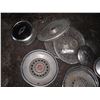 Image 2 : lot of hubcaps - ford, chevrolet