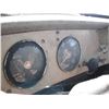 Image 14 : International R-150 w/ hoist SER:14588C model R152