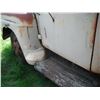 Image 9 : International R-150 w/ hoist SER:14588C model R152