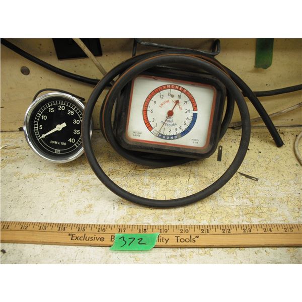 engine vacuum gauge & rpm gauge