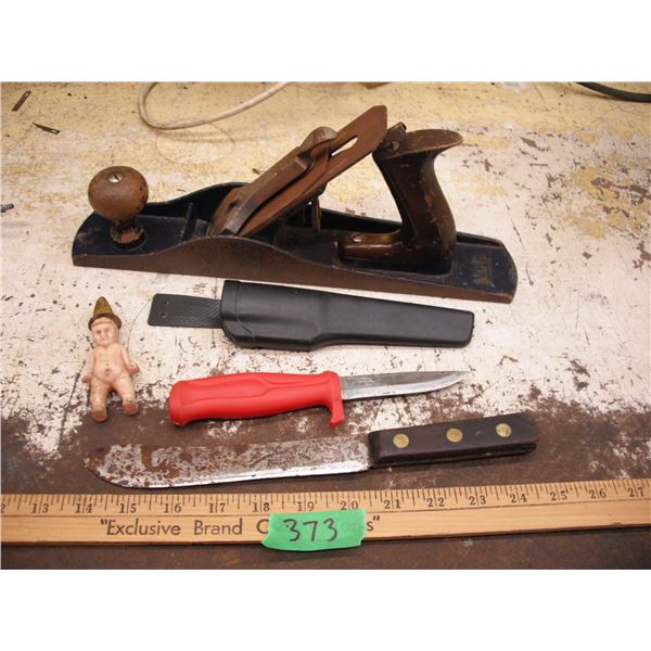 no. 5 plane, 2 knives & cellulite boy