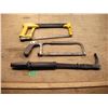 Image 1 : 2 saws and nail puller