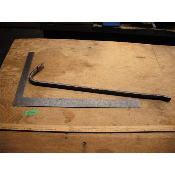 large prybar and carpenters square