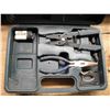 Image 3 : multimeters, wire strippers, micrometer, etc.
