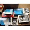 Image 4 : trouble light, repair kits, etc.