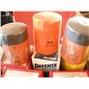 Image 3 : large lot of oil with work shelf/table