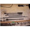 Image 1 : breaker bars and torque wrenches