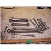 Image 1 : lot of wrenches