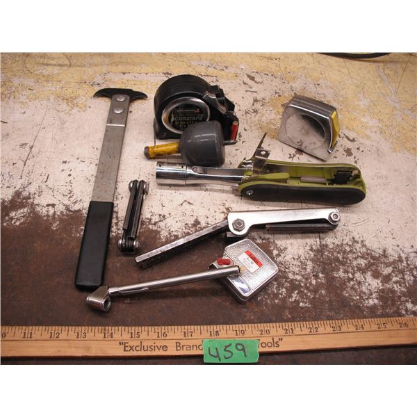 measuring tapes, allen keys, multitool, etc.