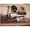 Image 1 : measuring tapes, allen keys, multitool, etc.