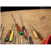 Image 3 : assorted screwdrivers