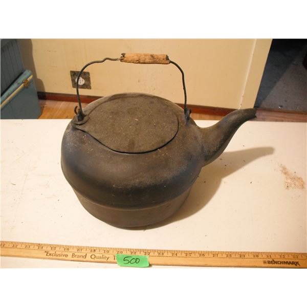 cast iron te kettle