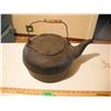 Image 1 : cast iron te kettle