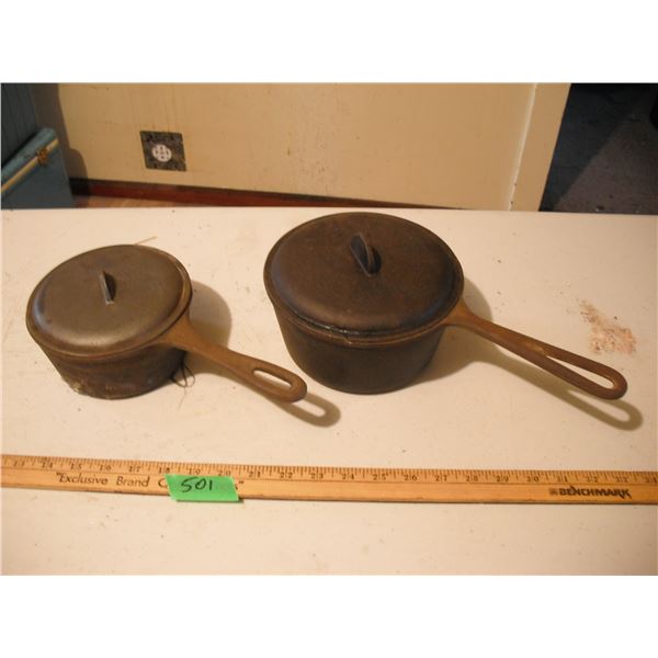 2 cast iron pots w/  lids - 2qt and 3qt, made in Taiwan