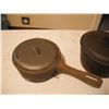 Image 2 : 2 cast iron pots w/  lids - 2qt and 3qt, made in Taiwan