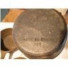 Image 6 : 2 cast iron pots w/  lids - 2qt and 3qt, made in Taiwan