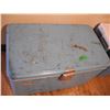 Image 2 : vintage metal Coleman cooler