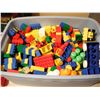 Image 2 : lot of mainly duplo bricks in tote