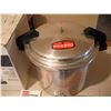 Image 3 : Presto pressure cooker