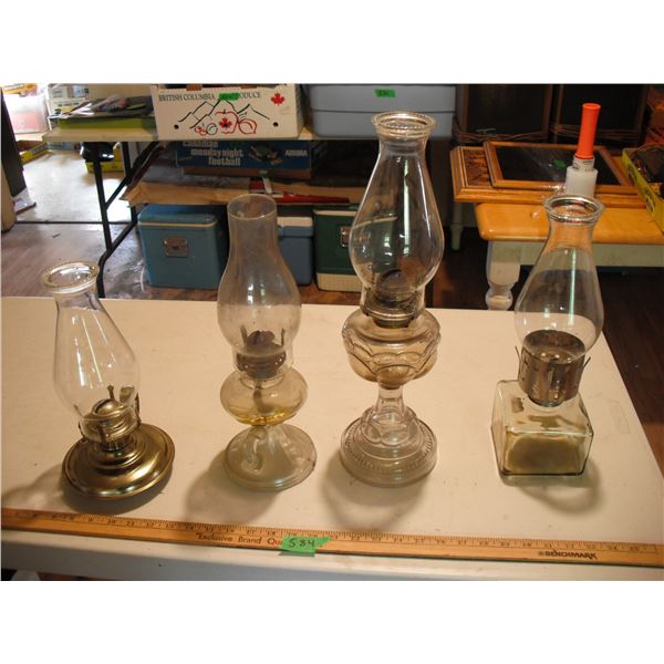 4 vintage oil lamps