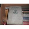 Image 3 : lot of vintage books