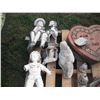 Image 4 : pallet of yard/garden décor